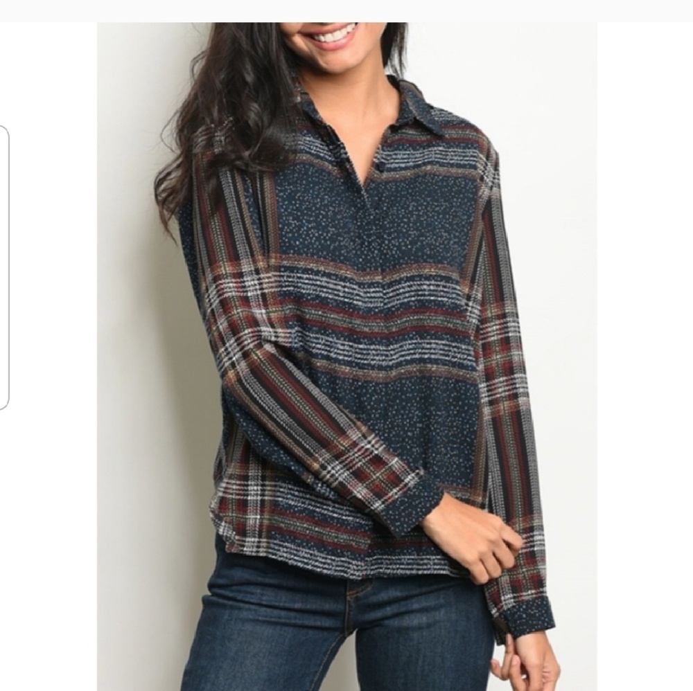NWT Navy Plaid Button Up Blouse